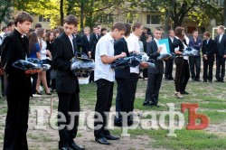 В Кременчуге 13 подростков начали обучение в первом милицейском классе