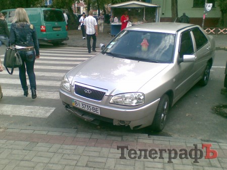 Чудеса кременчугской парковки (часть 4) (14 фото)