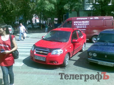 Чудеса кременчугской парковки (часть 4) (14 фото)