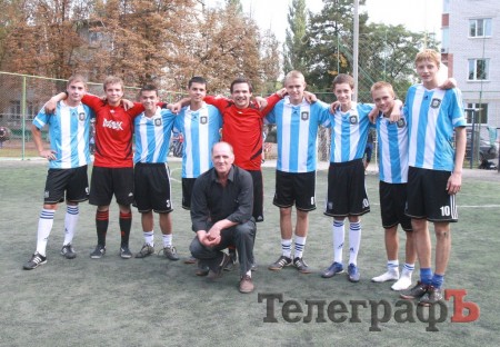 Тріумф футболістів школи №8