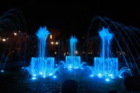 В сквере «Октябрьский» заработал свето-музыкальный фонтан (Видео, Фото)