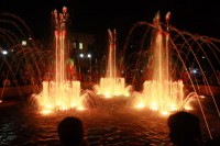 В сквере «Октябрьский» заработал свето-музыкальный фонтан (Видео, Фото)