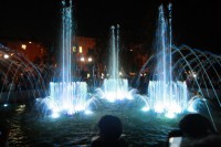 В сквере «Октябрьский» заработал свето-музыкальный фонтан (Видео, Фото)