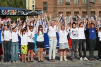 В Кременчуге на площади Победы прошел флеш-моб «Майданс» (Видео, фото)