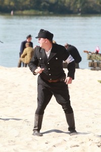 Кременчужанам показали реконструкцию боя освобождения города от немецко-фашистских захватчиков (Видео, фото)