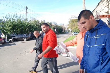 В Полтавской области задержан тираж фальшивых газет с материалами против кандидата в депутаты от партии «УДАР»