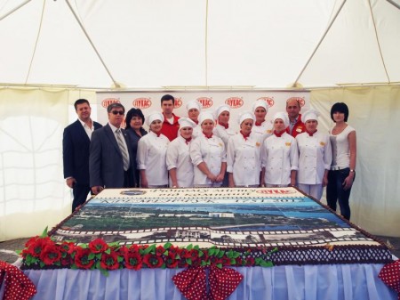 Кременчук і Полтава помірялися тортами