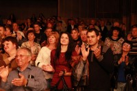 В Кременчуге 30 джигитов из Кутаиси танцевали с мечами, метали ножи и даже исполнили... гопак (ФОТО)