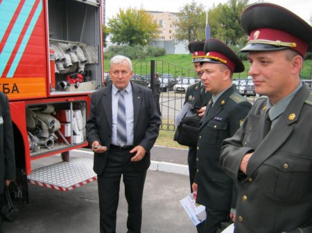 АвтоКрАЗ презентовал пожарную автоцистерну КрАЗ Н23.2 (ФОТО)