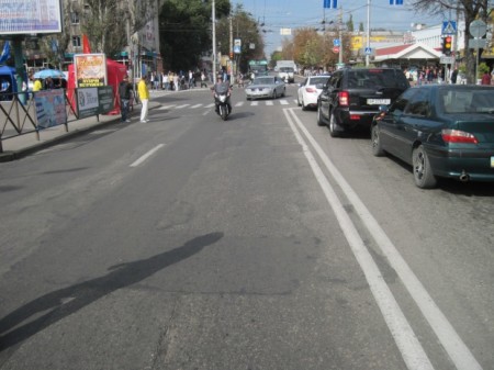 В Кременчуге под колёса Peugeot Partner попал шестиклассник (ФОТО)