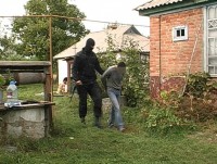 На Полтавщине милиция освободила заложника-иностранца из плена (ФОТО)