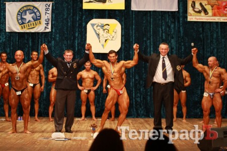 Всеукраинский турнир по бодибилдингу и фитнес бикини в Кременчуге (ФОТОРЕПОРТАЖ)