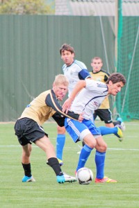 Волевая ничья «Кремня» с лидером чемпионата (ФОТО)