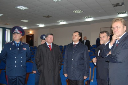 Кременчугский опыт помог Рудяку и Зюбаненко открыть во Львове новое помещение райотдела милиции