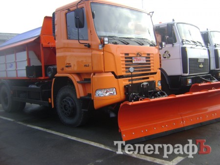 Автопарк комунтранса в Кременчуге пополнился новой техникой