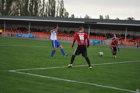 Уверенная победа «Кремня» в принципиальном дерби