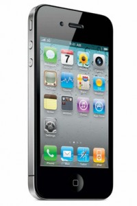 75-летняя бабушка принесла в милицию найденный в поезде iPhone 4