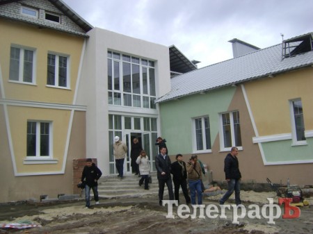 Школу-сад в квартале 278 в Кременчуге сдадут в середине 2013 года