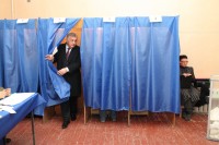 Олег Надоша уже проголосовал