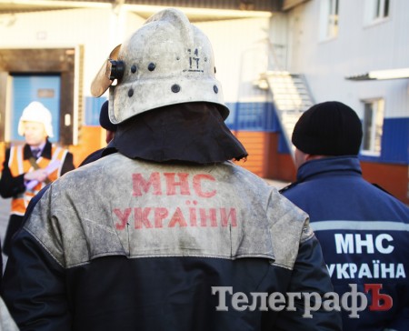 МЧСники сняли с крыши дома 82-летнего кременчужанина