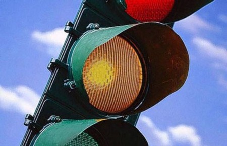 Из-за частых ДТП кременчужане просят установить светофор на Киевской в районе "Fozzy"