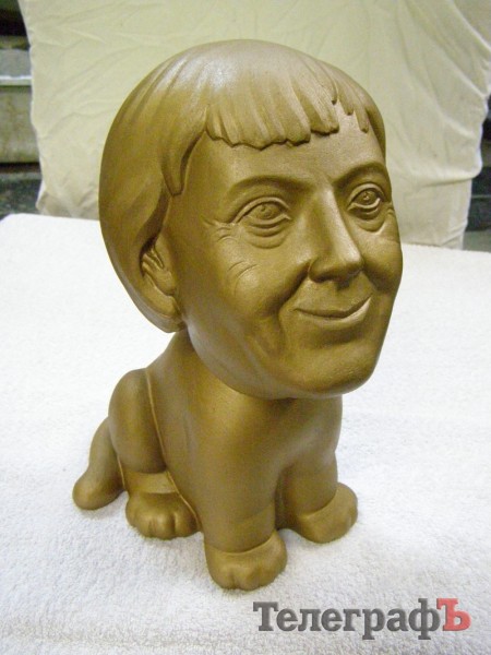 Комсомольский скульптор Олег Рябо представил «Телеграфу» свои новые работы