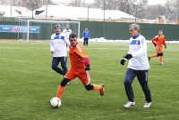 Кременчугские депутаты обыграли военных в футбол