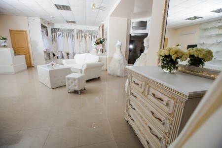 Кременчужанок в гости приглашает новый салон «Монро»