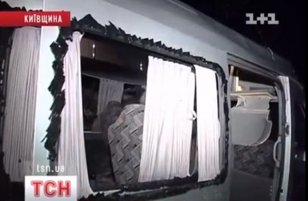 Под Киевом разбилась маршрутка Кременчуг-Киев: 8 потерпевших Под Киевом разбилась маршрутка Кременчуг-Киев: 8 потерпевших