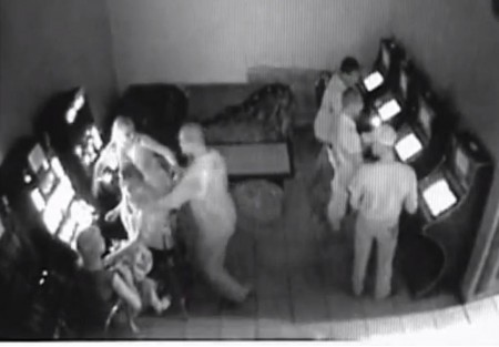 За перерезанное горло женщины-бармена кременчужанину дали 7 лет тюрьмы