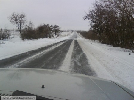 В Кременчуге ГАИ и дорожные службы закрыли ряд выездов из города