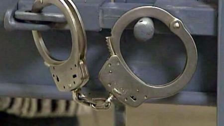 На Полтавщине четверо мужчин подозреваются  в изнасиловании 12-летней девочки