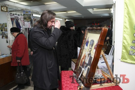 В Кременчуг привезли мощи, которым молятся о сохранении от внезапной смерти и исцеления от рака