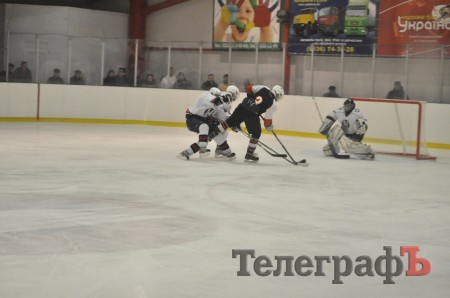 ХОККЕЙ. ХК «Кременчуг» продолжает гонку за чемпионство в Чемпионате Республики Беларусь