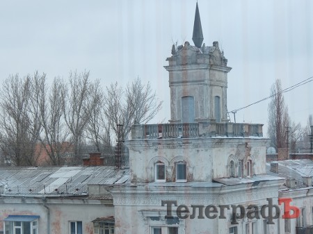 Коммунальщики отремонтируют башенку на 125-квартирном доме на ул. Ленина