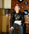 В Кременчуге 23 февраля девушки-поэтессы читали стихотворения кременчугских мужчин-поэтов