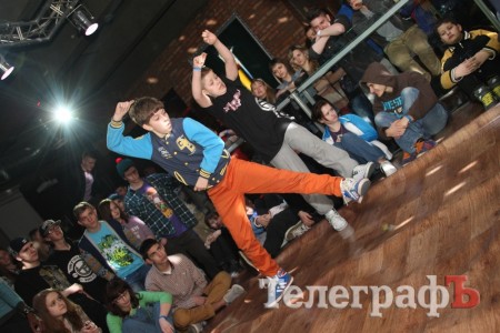 В Кременчуге хип-хоперы со всей Украины сразились в "Битве за Кремень"