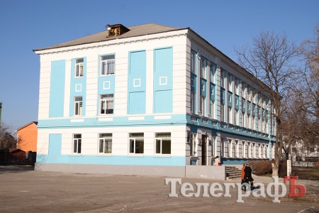 В Кременчуге скорее всего закроют еще одну школу