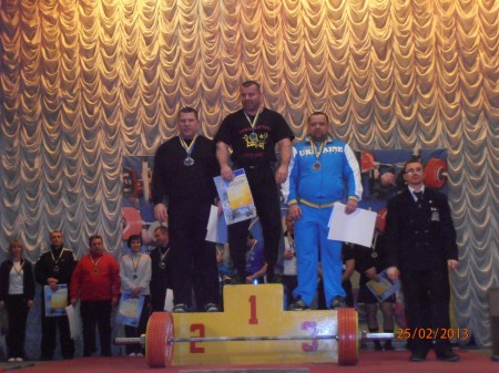 Кременчужане Юрий Колесник и Вячеслав Минтюк - чемпионы Украины по пауэрлифтингу