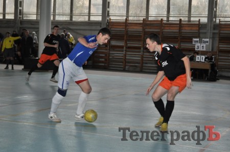 МИНИ-ФУТБОЛ. Результаты матчей, интриги, сенсации и ожидание «золотого» матча