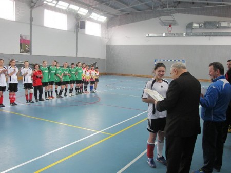 Девочки Кременчугского района завоевали «серебро» на Всеукраинском турнире по мини-футболу