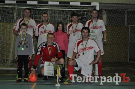 МИНИ-ФУТБОЛ. «Экоэнерго», «Глобино», «Джерело Днiпра» награждены Кубками и «золотом»