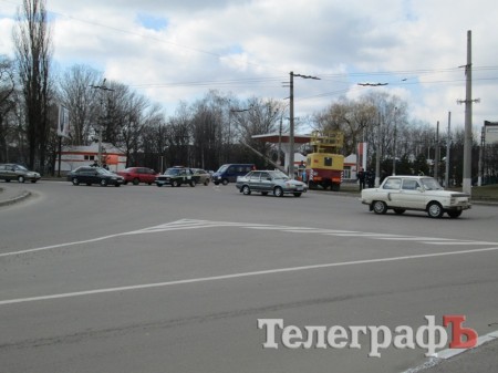 Из-за ДТП в районе Пивзавода в Кременчуге около часа не ездили троллейбусы