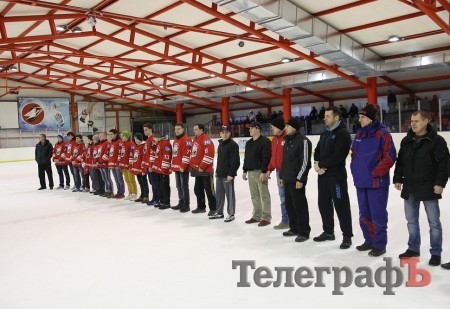 ХОККЕЙ. Награждение чемпиона и призёров города Кременчуга