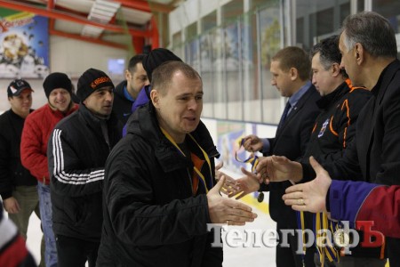 ХОККЕЙ. Награждение чемпиона и призёров города Кременчуга