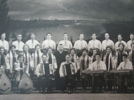 На фасаде ДК «КрАЗ» появится памятная доска кременчугскому хормейстеру Павлу Оченашу