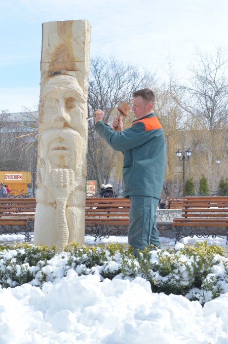 В Миргороде с 30 марта по 1 апреля пройдет фестиваль деревянной скульптуры «Гоголь-парк»
