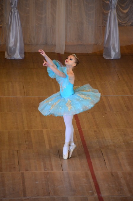 Настя Усенко и Полина Дубкова – юные надежды кременчугского балета