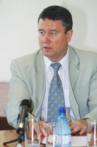 Председатель Полтавского облсовета Момот в 2012 году получил 252 тыс грн дохода