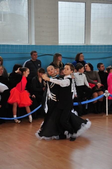 Танцклуб «Сузiр'я» привёз с Черкасс четыре «золота», три «серебра» и «бронзу»